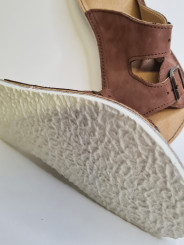Sandales Nubuck Marron – Double Boucle – Semelle Blanche Ultralégère | En Stock | Tomar Creation