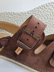 Sandales Nubuck Marron – 3 Boucles – Maintien Talon – Semelle Blanche Ultralégère | En Stock | Tomar Creation