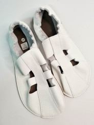 Chaussures été en cuir souple blanc  grande pointure 46 et 47