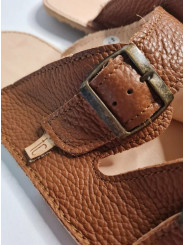 Minimalist wide and soft double buckle flat sandals