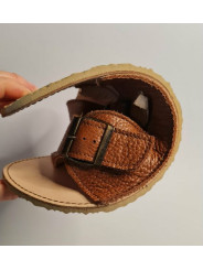 Minimalist wide and soft double buckle flat sandals