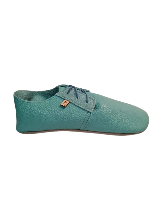 Chaussons en cuir blanc avec fermeture a lacets option doublure en laine