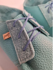 Chaussons en cuir blanc avec fermeture a lacets option doublure en laine