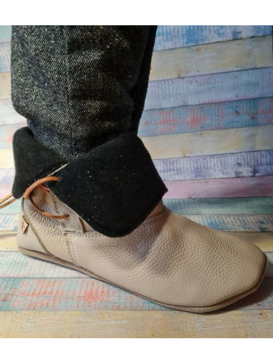 chaussons bottines entierement en cuir avec doublure taille 38 - 40