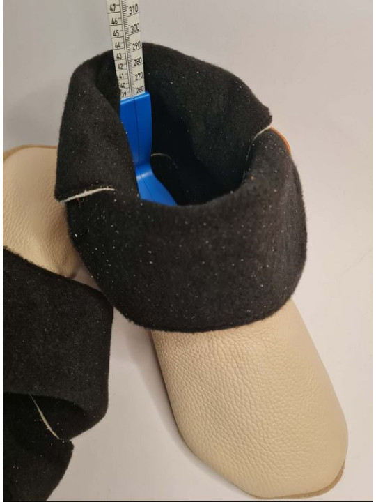 Kožené papuče s podšívkou, veľkosti 38-40