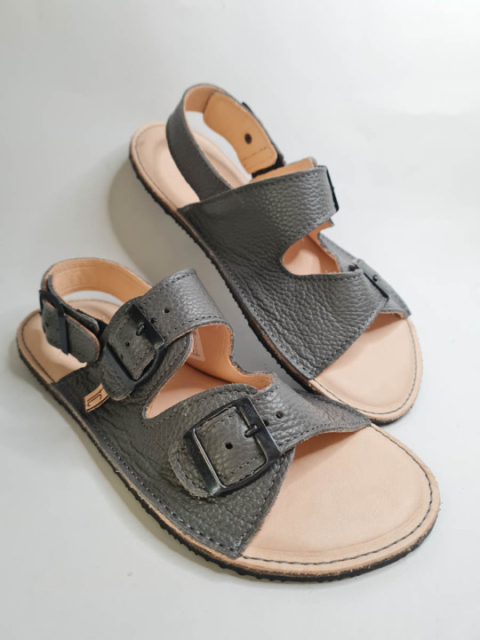 Adjustable three-buckle barefoot leather sandals