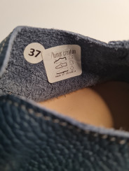 Zippy in stock size 37