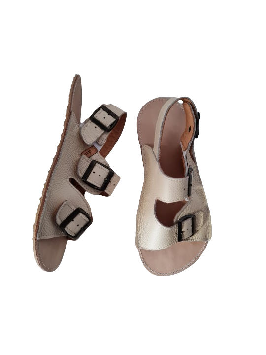 Adjustable three-buckle barefoot leather sandals