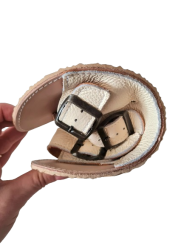 Sandales ajustables trois boucles en cuir barefoot