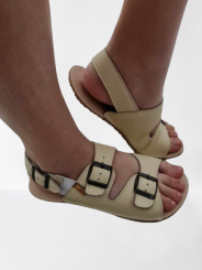 Sandales ajustables trois boucles en cuir barefoot