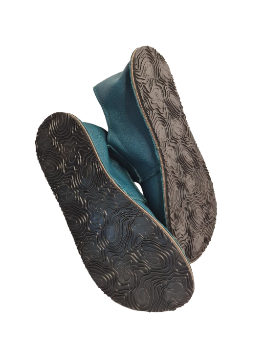 Minimalist barefoot shoes in vegetable-tanned leather – Tomar Creation