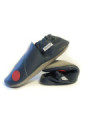 Pois pastels sur fond bleu chaussons souples en cuir