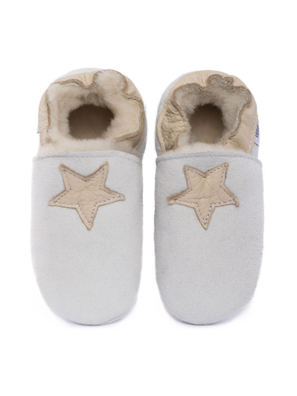 White woolen slippers,  cream star