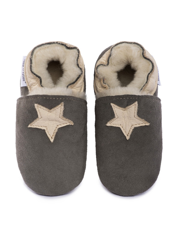 Pantoufles peau lainée grise, étoile beige