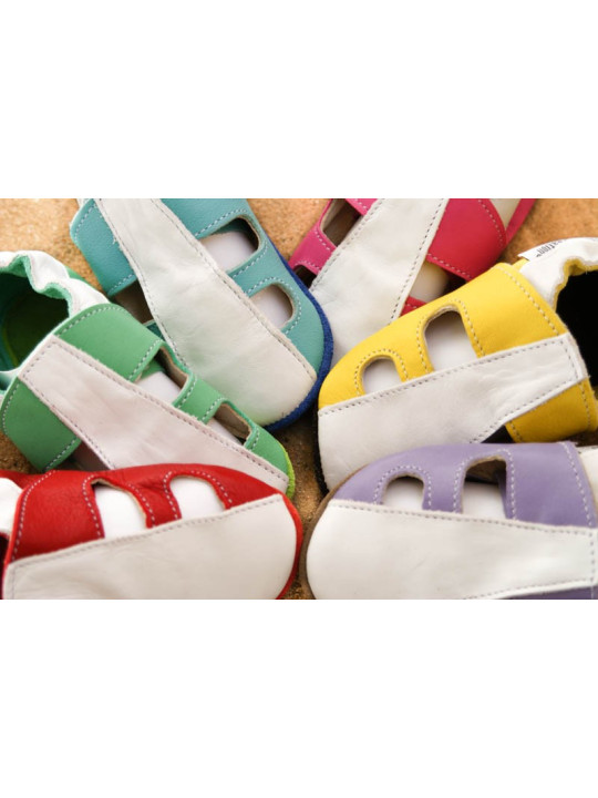 Summer leather slippers 