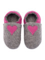 Merino slippers black with heart - fuxia